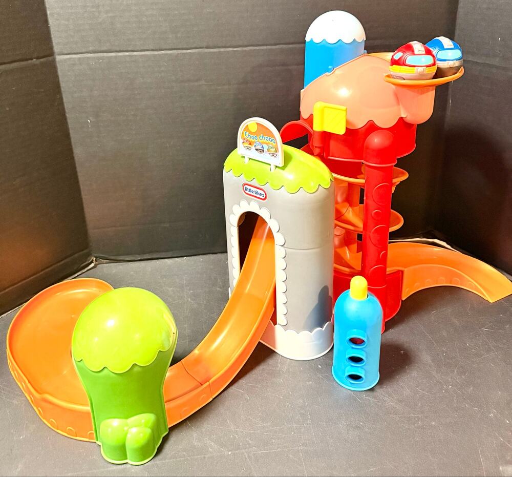 Little Tikes Learn & Play Roll Arounds Rollin' Railroad